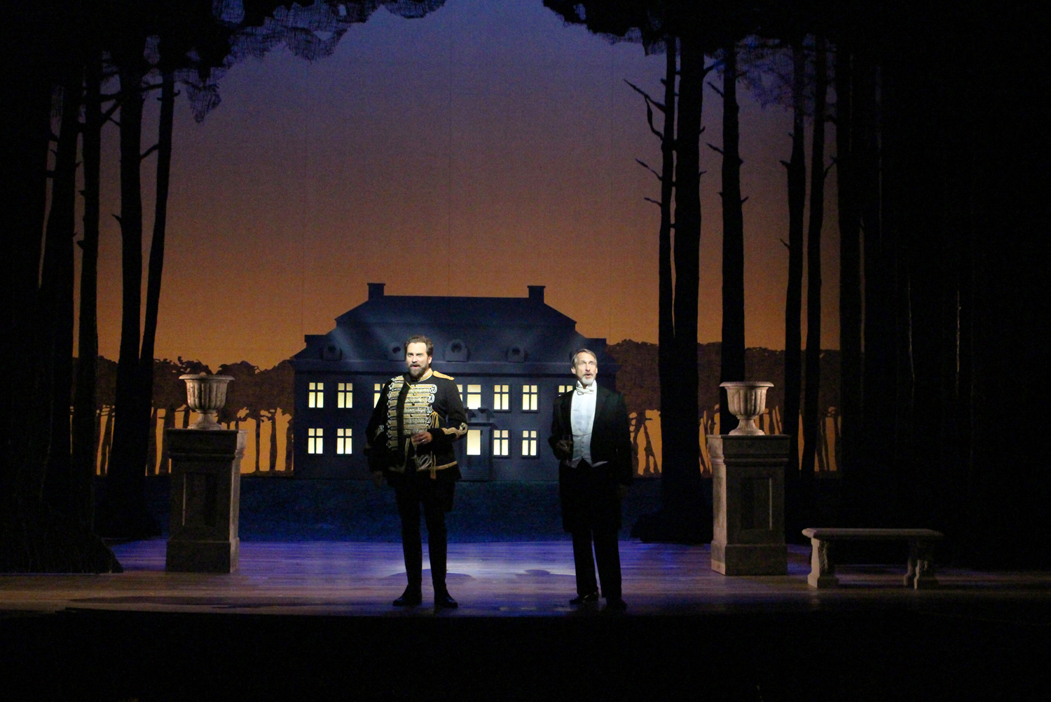 "It Would Have Been Wonderful" - Two men, two urns. A duel of words.