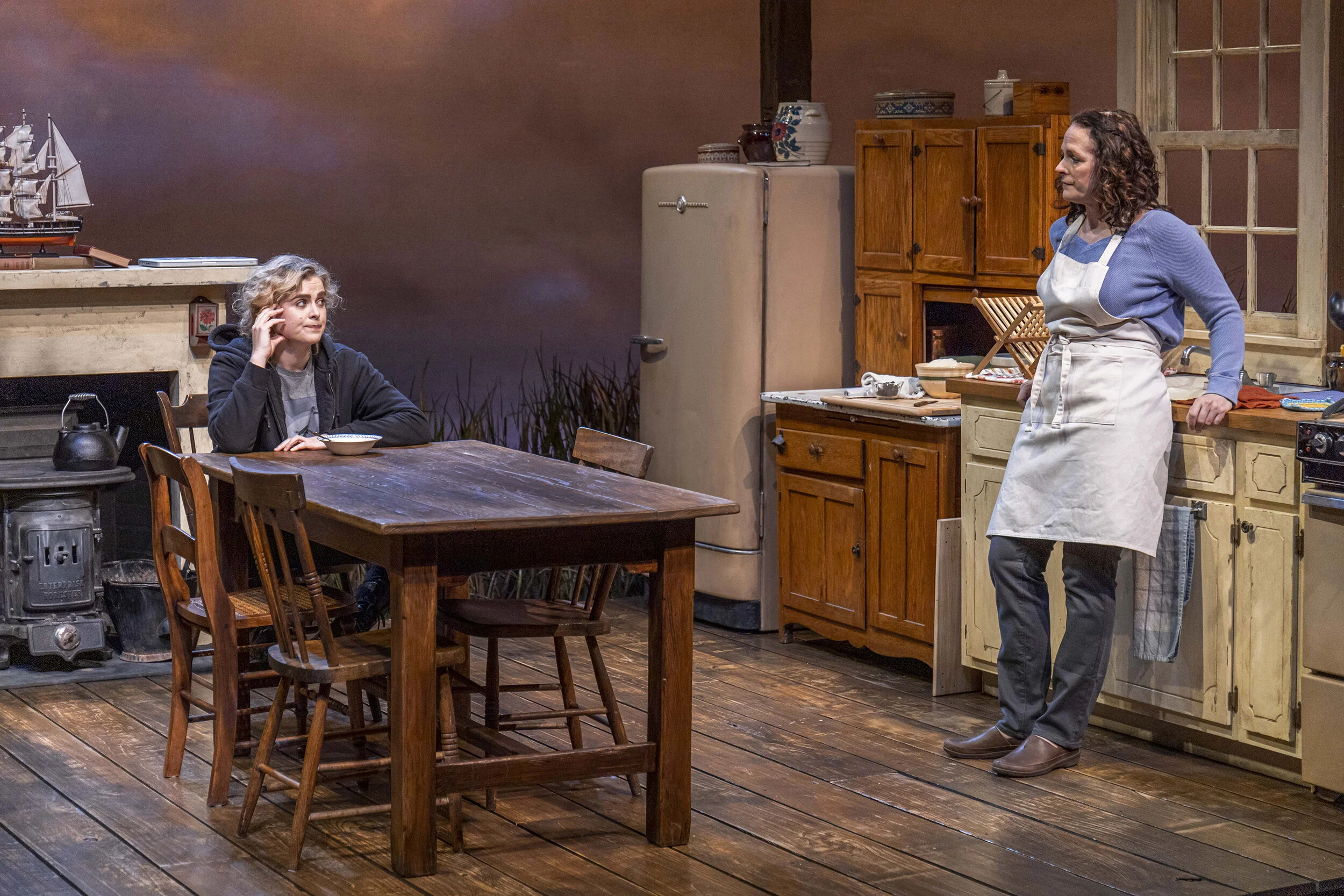 Edna and Ann in the kitchen