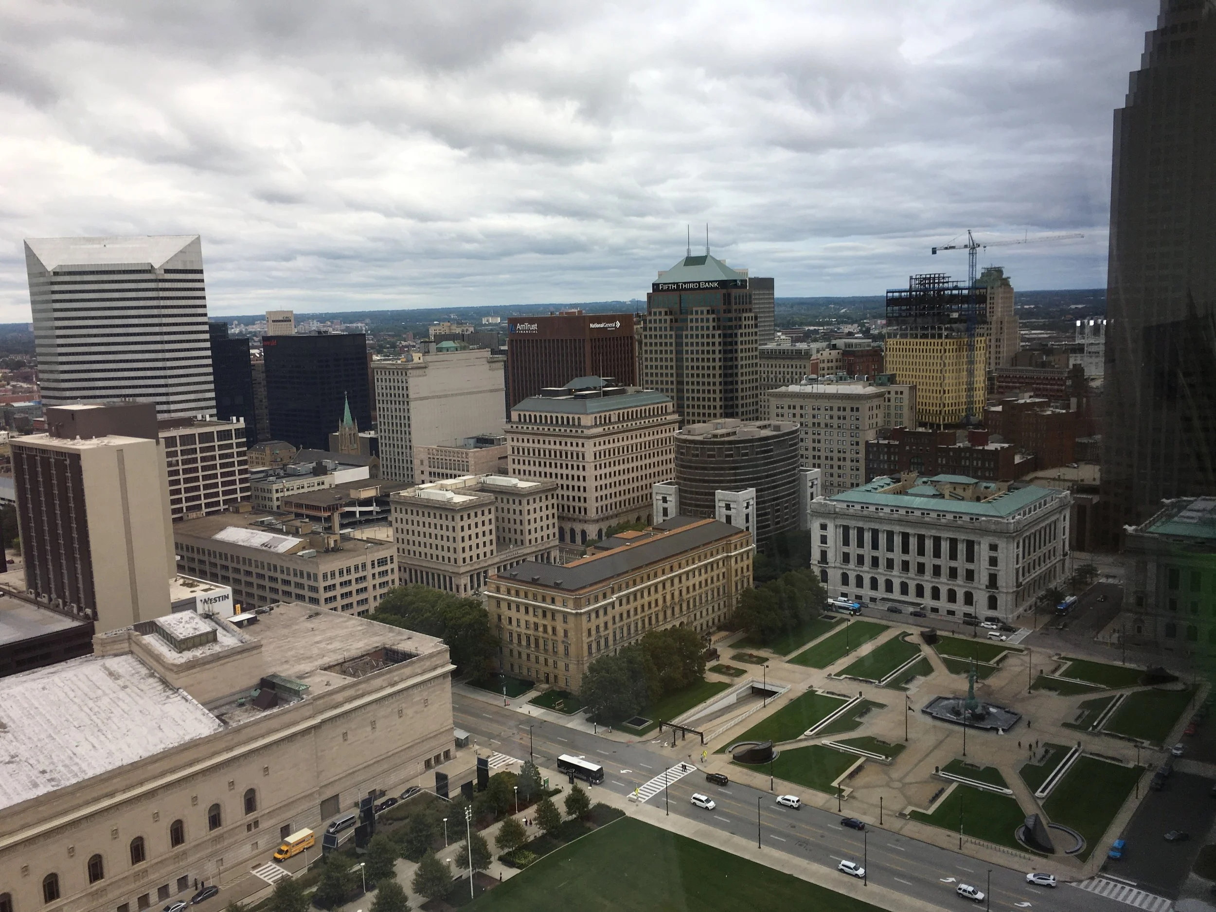 cleskyhilton092218.jpg
