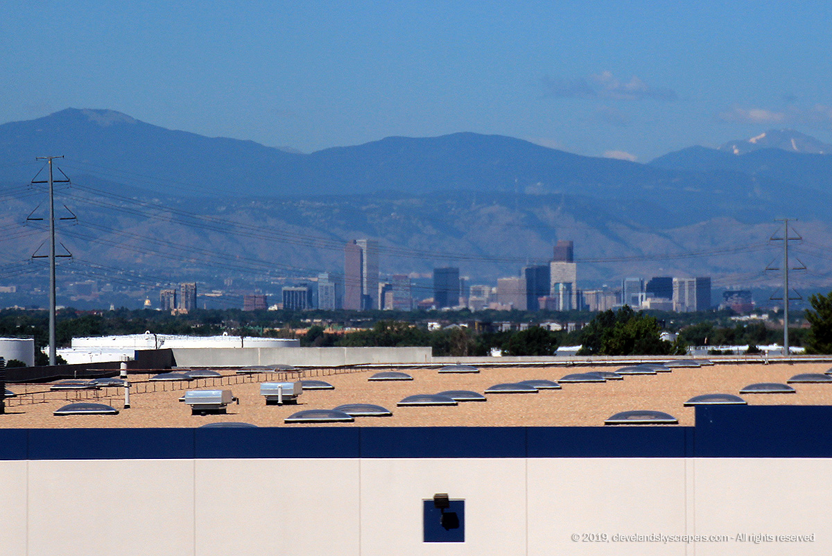 denverskyfromtrain.jpg