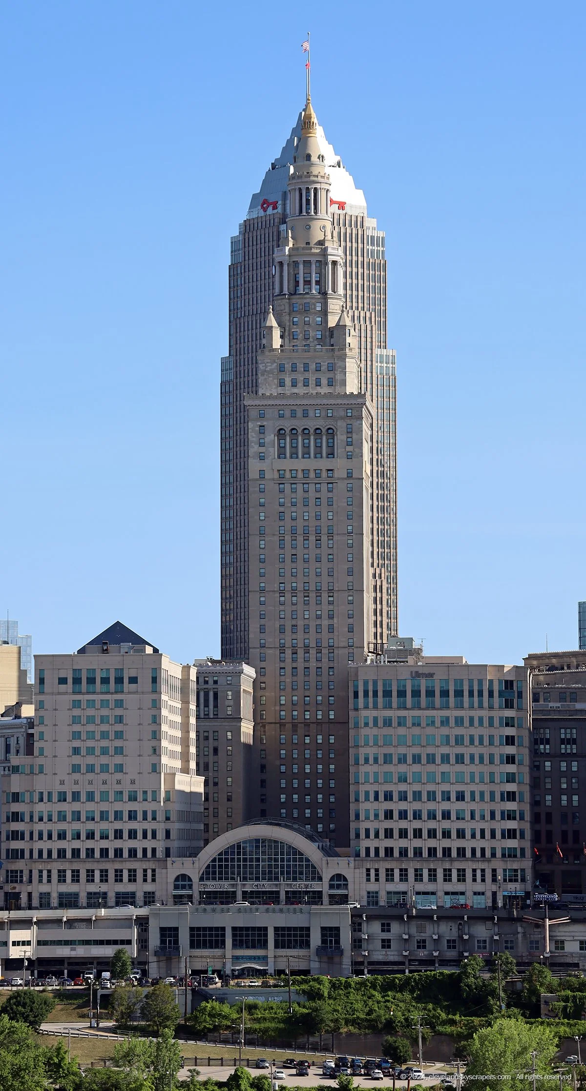 cle08012024_96.jpg