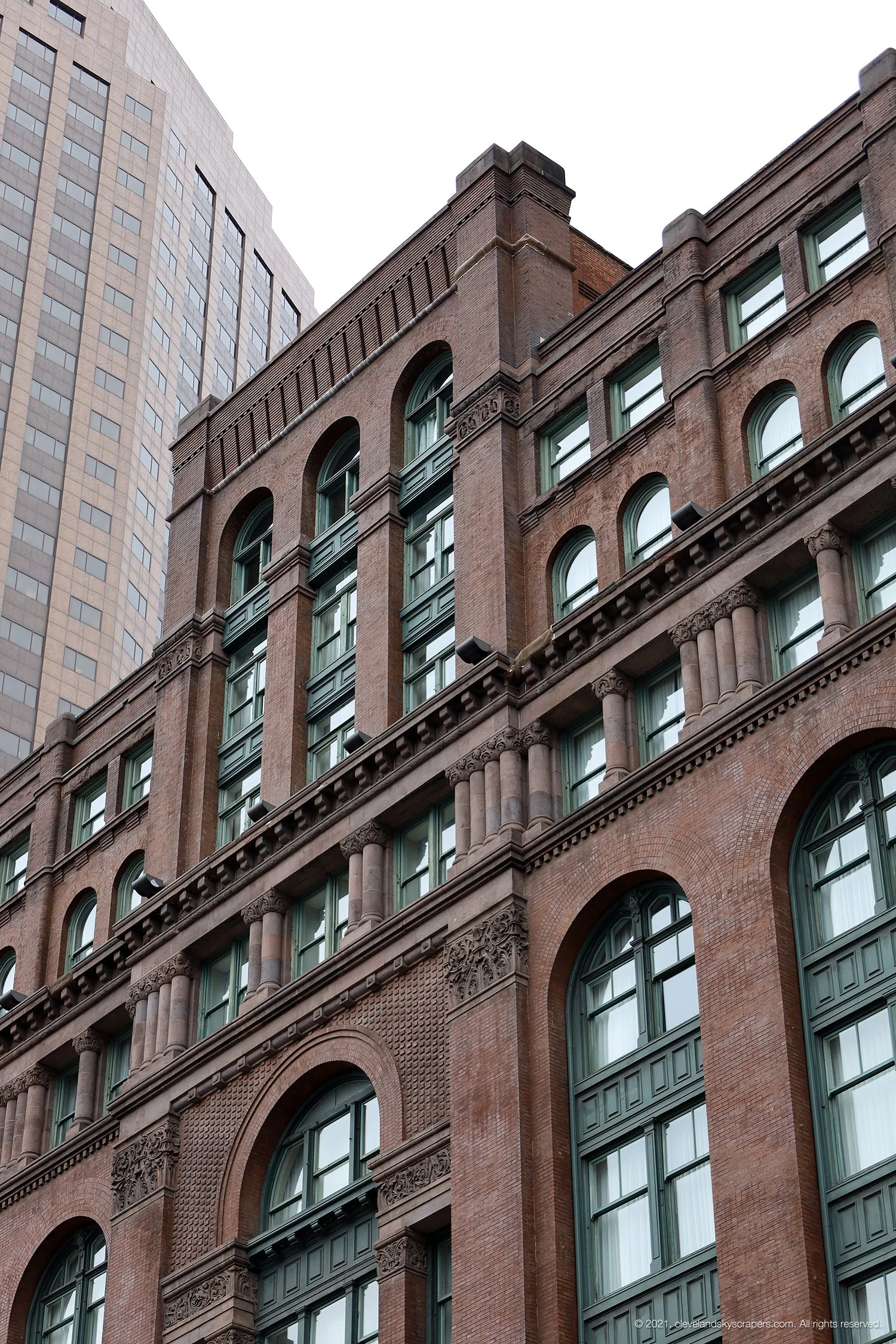 View of upper floors from Euclid Avenue, June 2021