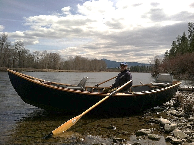 9'ash oars montanaboat.com.jpg