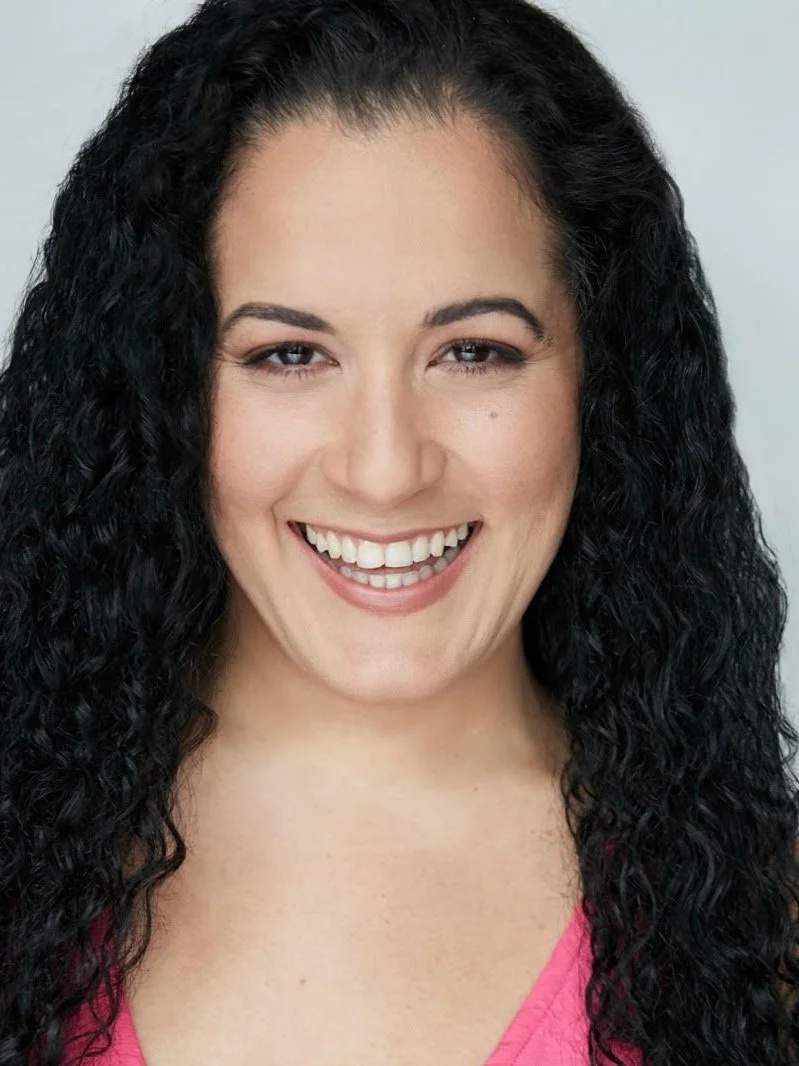 Claudia Quesada_Headshot.jpg