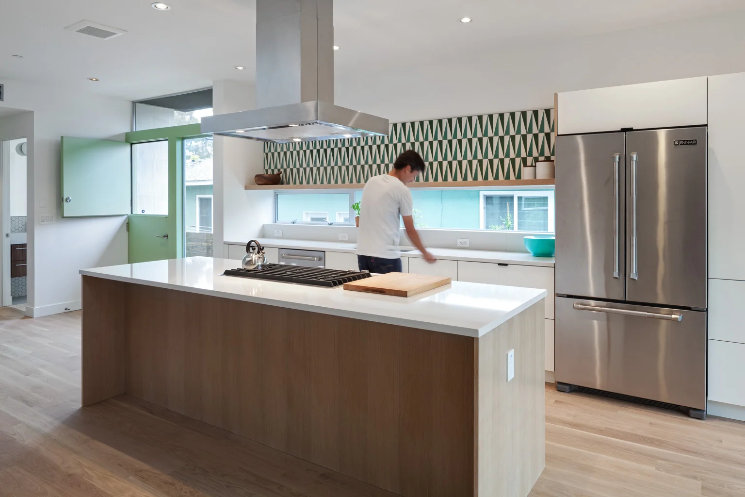 Rowell_Ave_002(1).jpg
