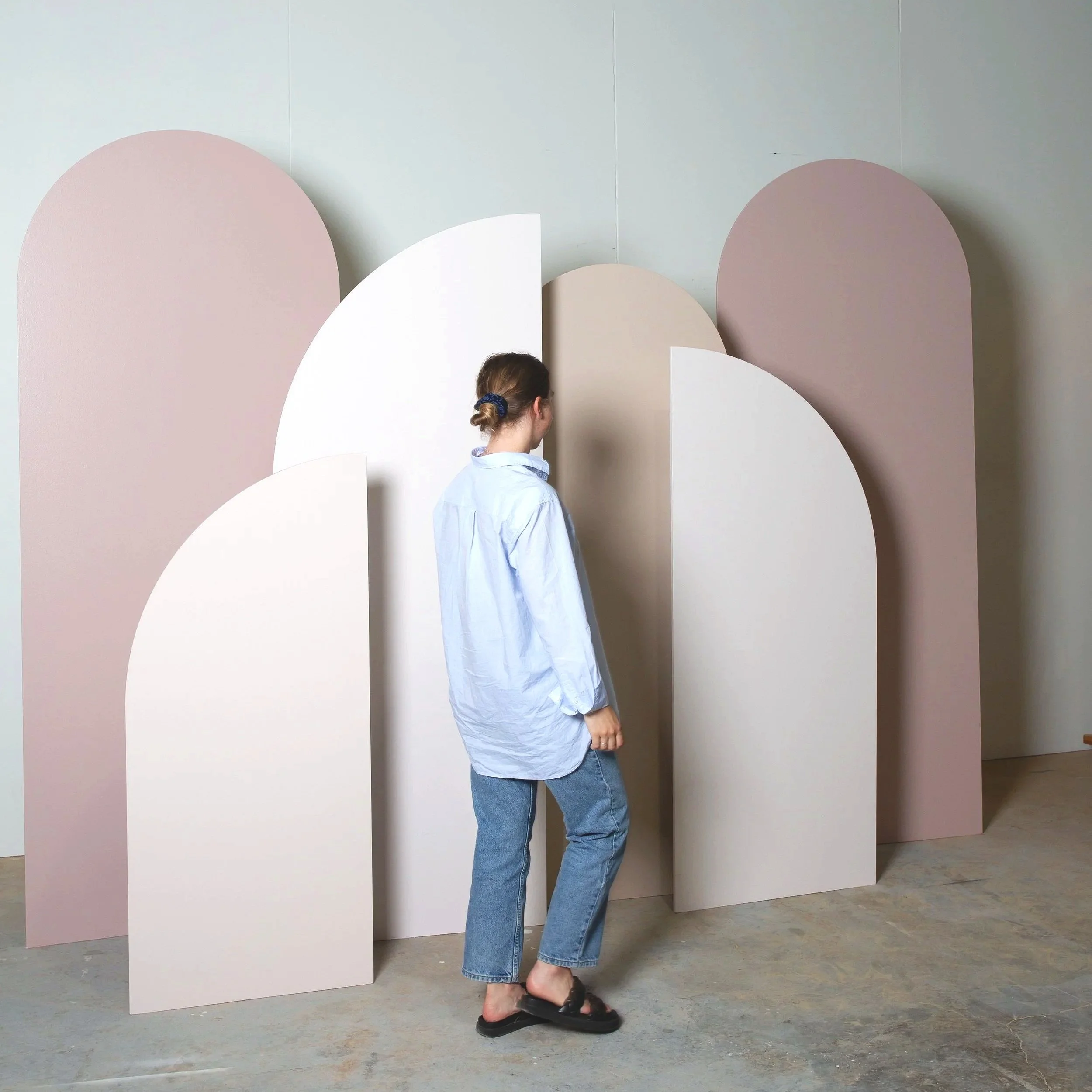 white-arched-scenic-panels-for-event-rental-display.jpg