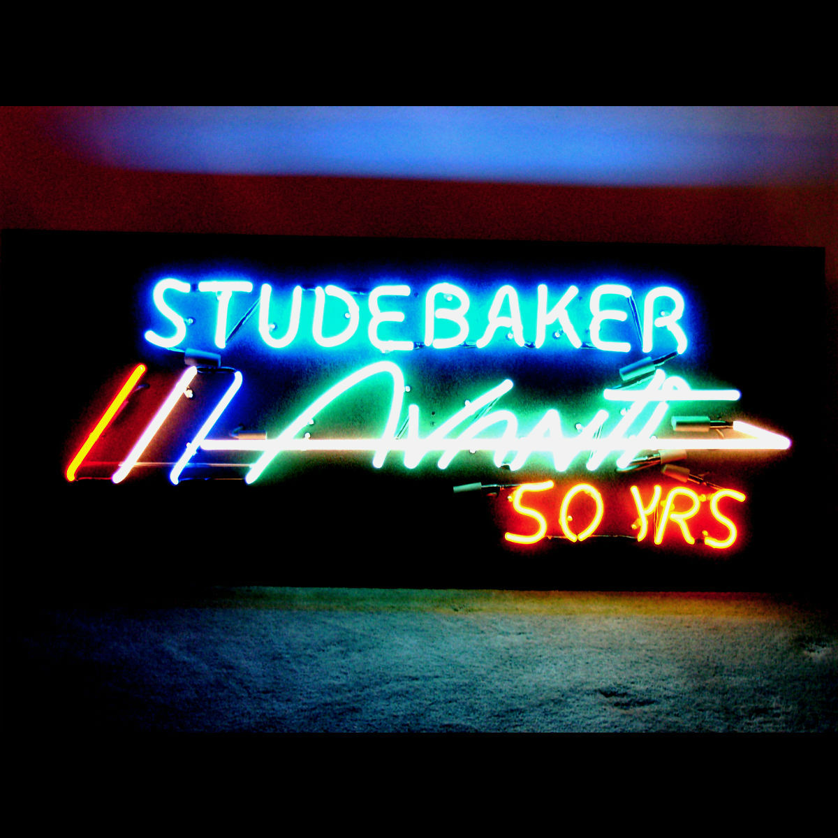 resized Studebaker Avanti 50 years.jpg