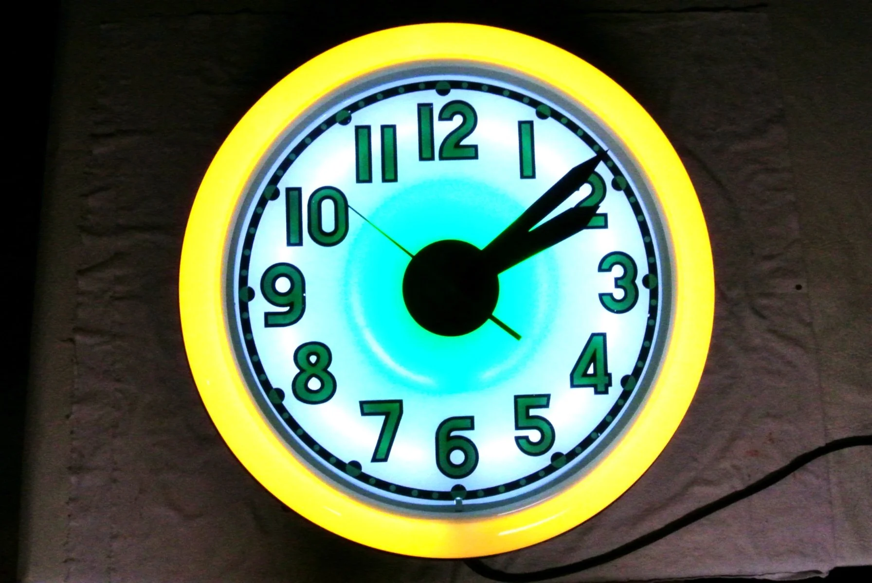 PROFESSIONAL EXPERT CLEVELAND NEON CLOCK RESTORATION - by John Barton - BartonNeonMagic.com