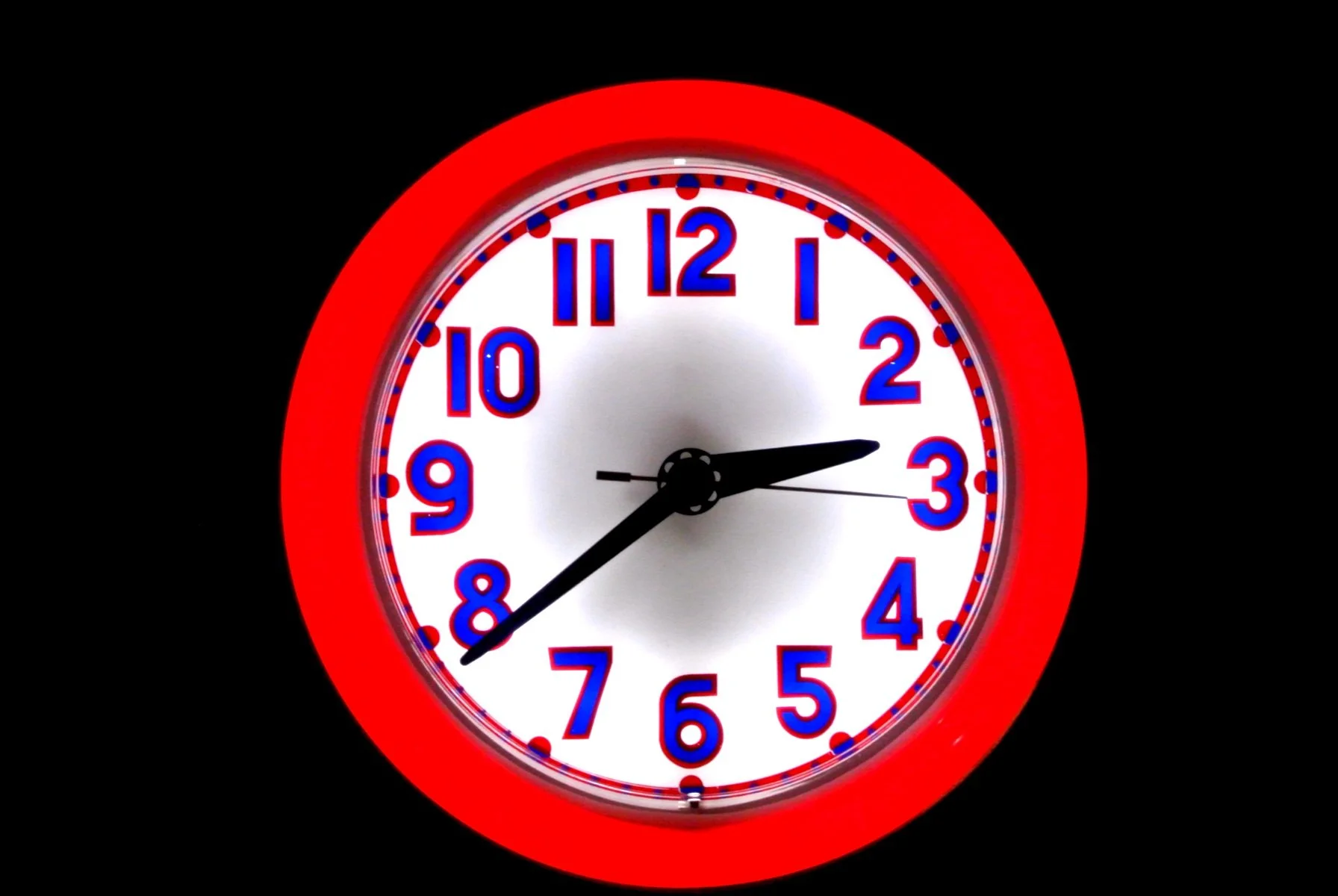 CLEVELAND NEON CLOCK RESTORATION by John Barton - BartonNeonMagic.com