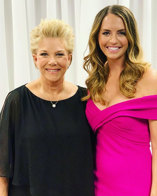 A fabulous Friday night getting to emcee the @project31com breast cancer gala with keynote speaker @joanlunden! She advocates for us all to be the CEOs of our own body and healthcare decisions. As for life + journalism advice she threw my way? Make e
