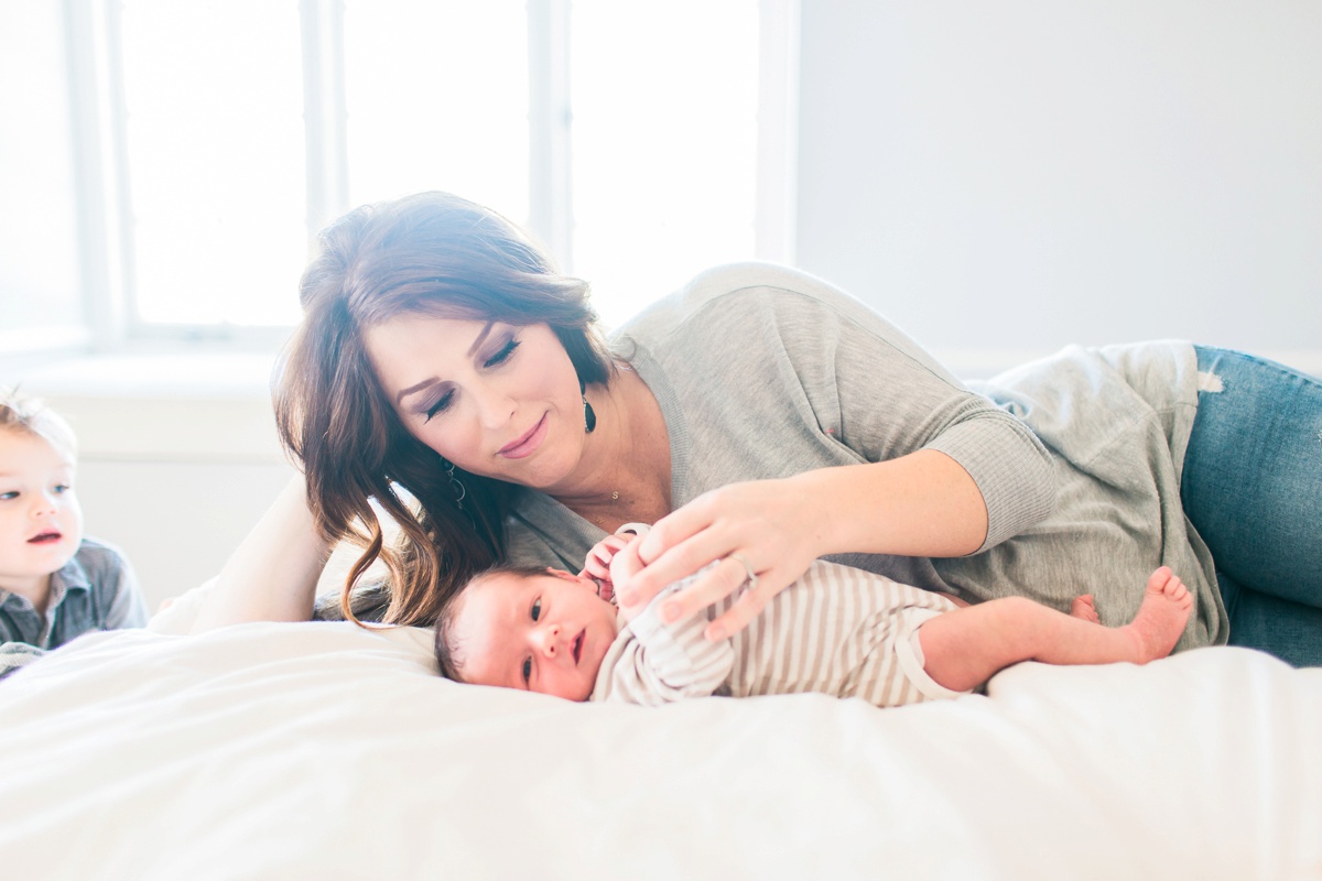 Orange-County-Lifestyle-Newborn-Photography-Kristen-Lynette-Photography_0006.jpg