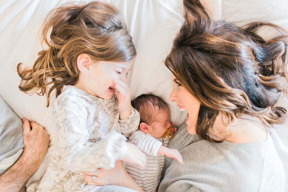 Orange-County-Lifestyle-Newborn-Photography-Kristen-Lynette-Photography_0026.jpg