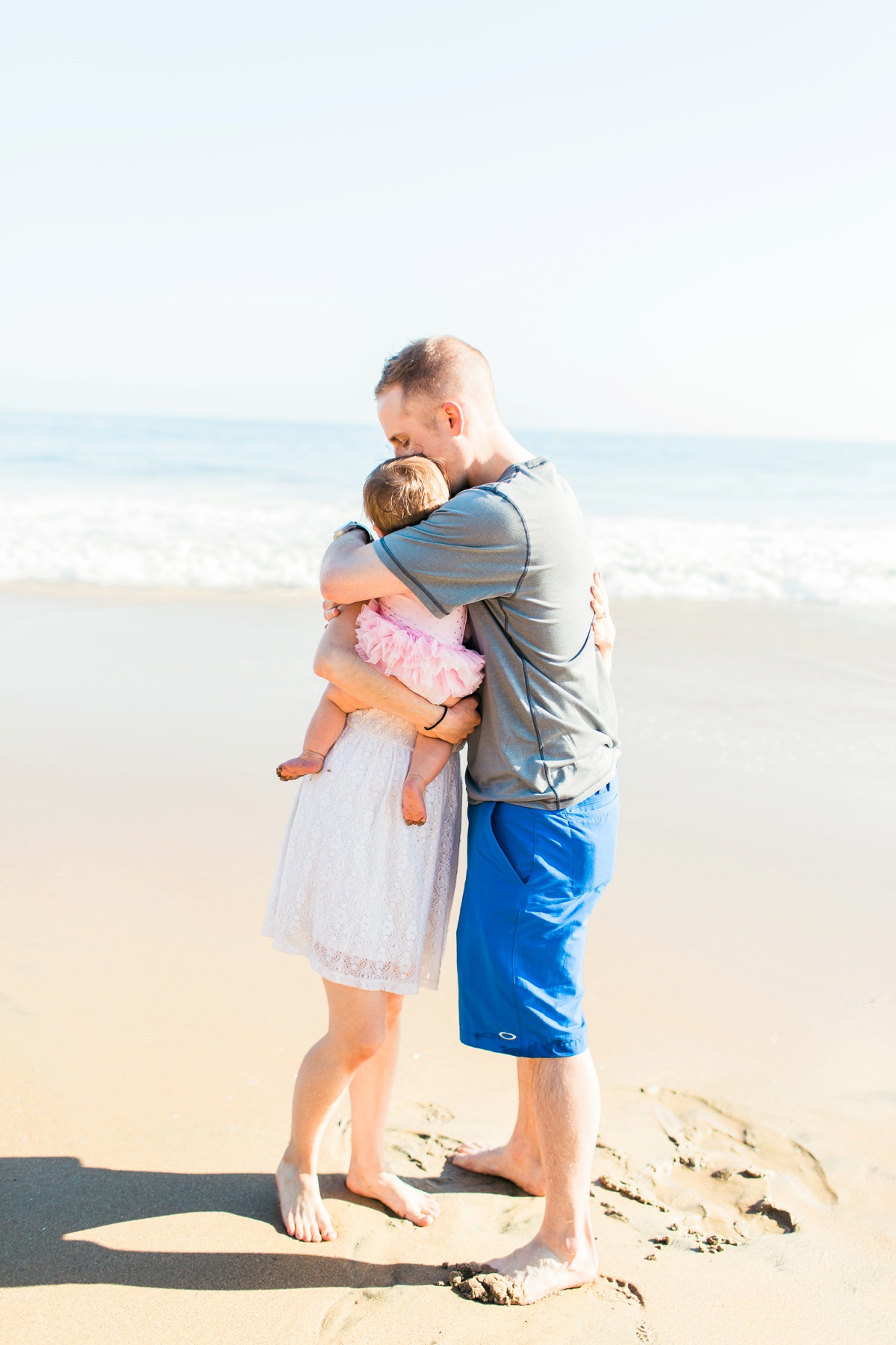 Corona-Del-Mar-Family-Beach-Session_0012.jpg