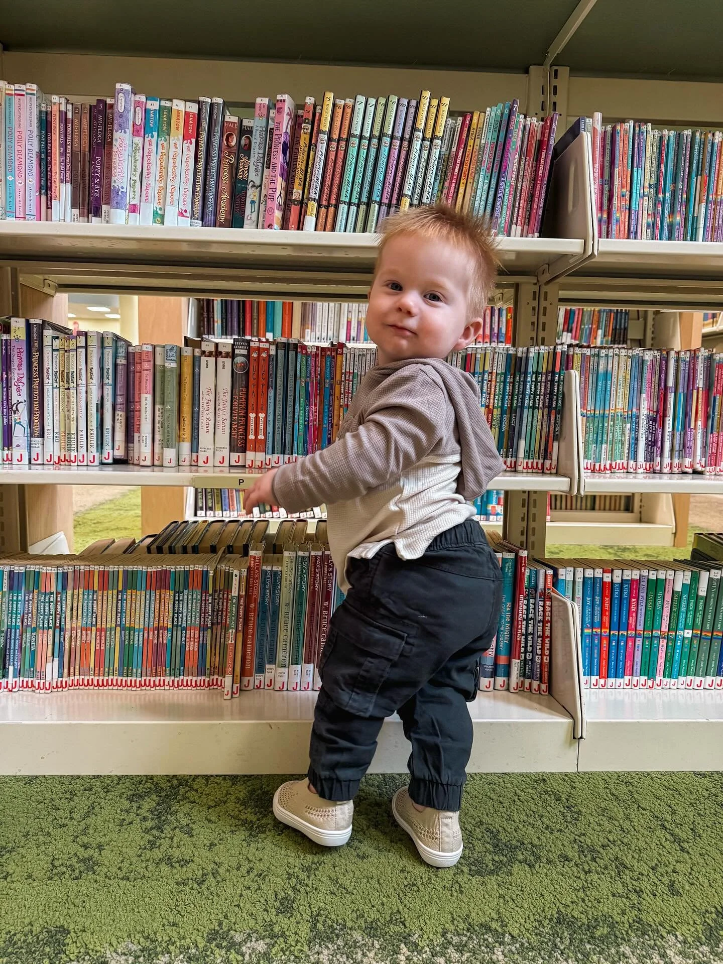 Plot twist: We spent Saturday morning at the library 📚