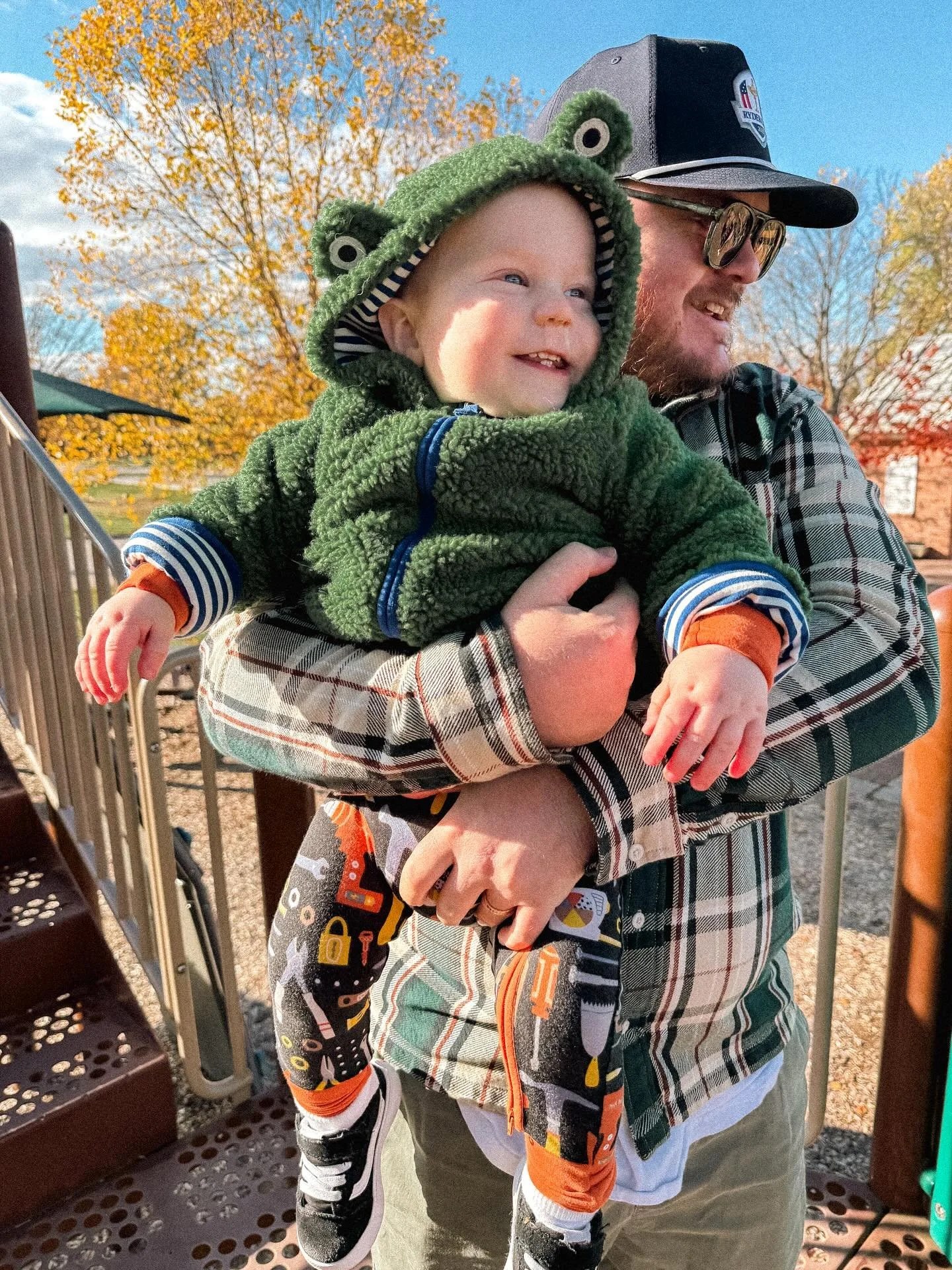 PJs in the park kinda Sunday 🍁