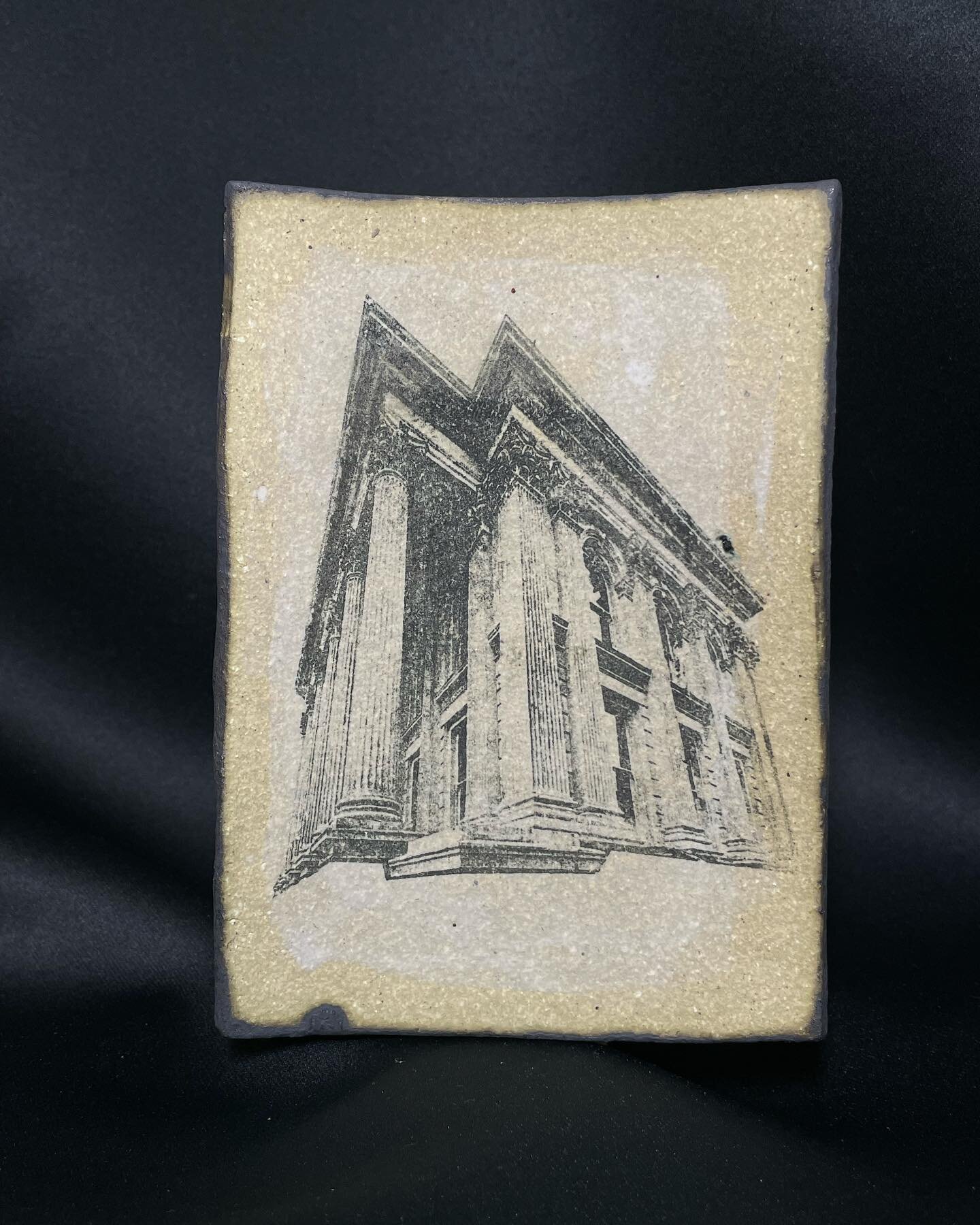 Oamaru postcards.
White grog clay with a porcelain slip and copper oxide wash edge, with own original photo using a lithographic printmaking technique.
Approx 14x19cm
Available @craftedoamaru or DM

Forrester Gallery
Town Hall
entrance to Basilica
