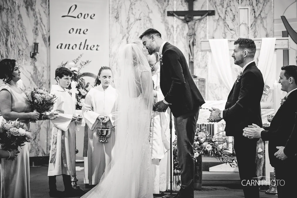 Wedding-Photographer-Inishowen-Gateway-Donegal-Hotel-024.jpg