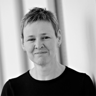 Dr Julie Holland