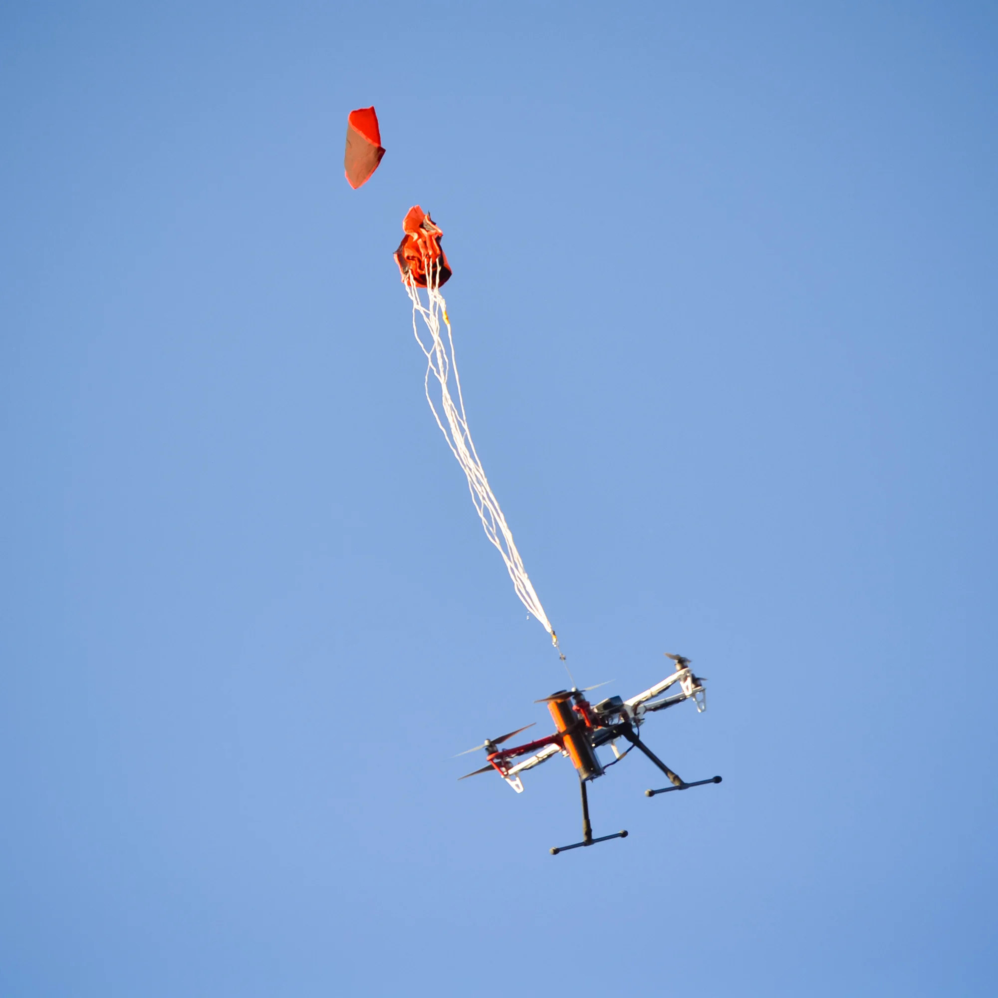 skycat_f550_drop_2000px-3189.jpg