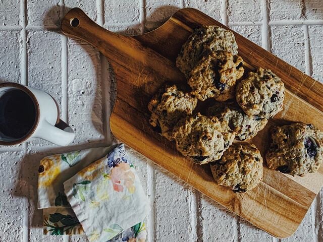 Silver lining of early morning, other side of the world meetings is having a few hours to bake scones and read. In total silence.