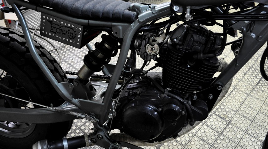 Being built on behalf of Edwin brand, this bike naturally had a "Edwin" laser engraved battery box welded to its frame.
