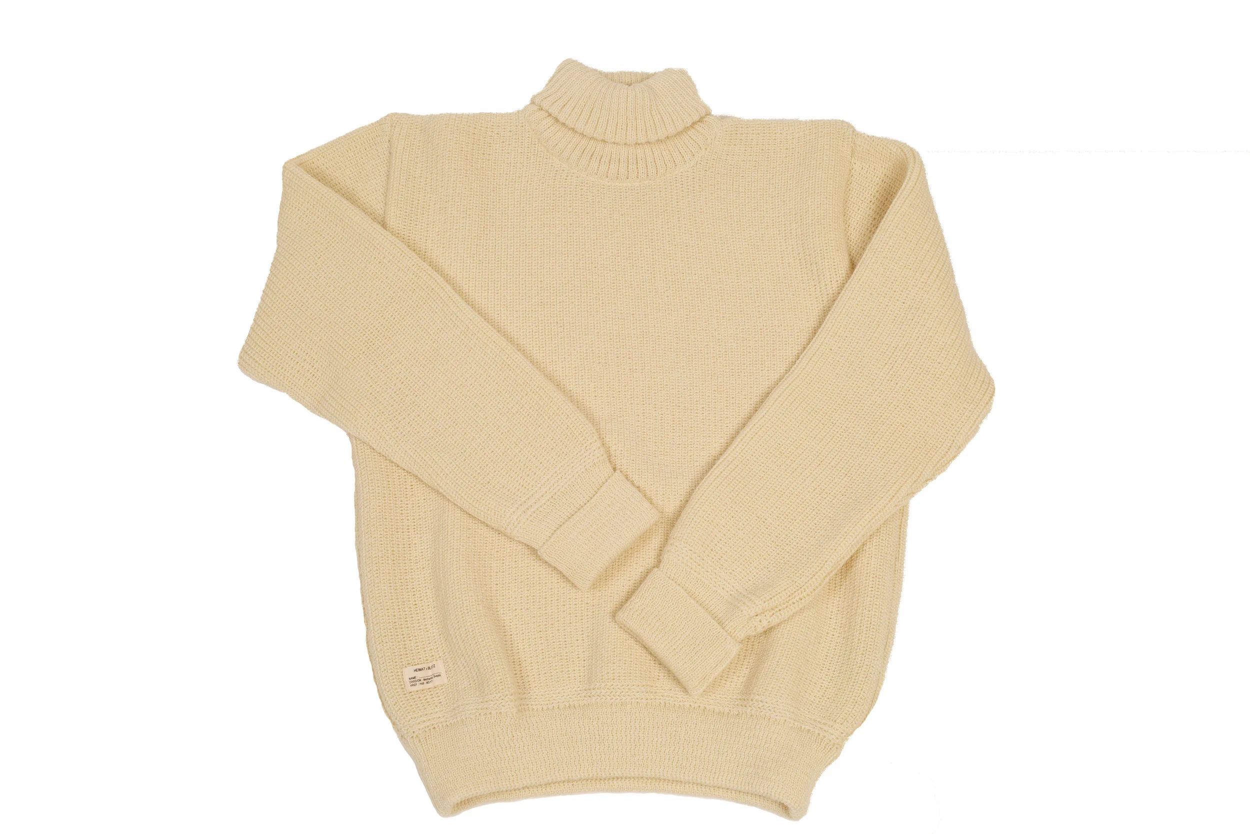 Blitz Rollneck White - flat.jpg
