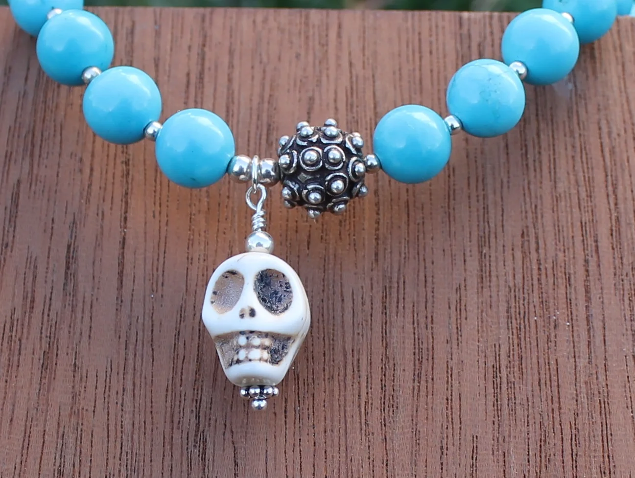 white skull bracelet
