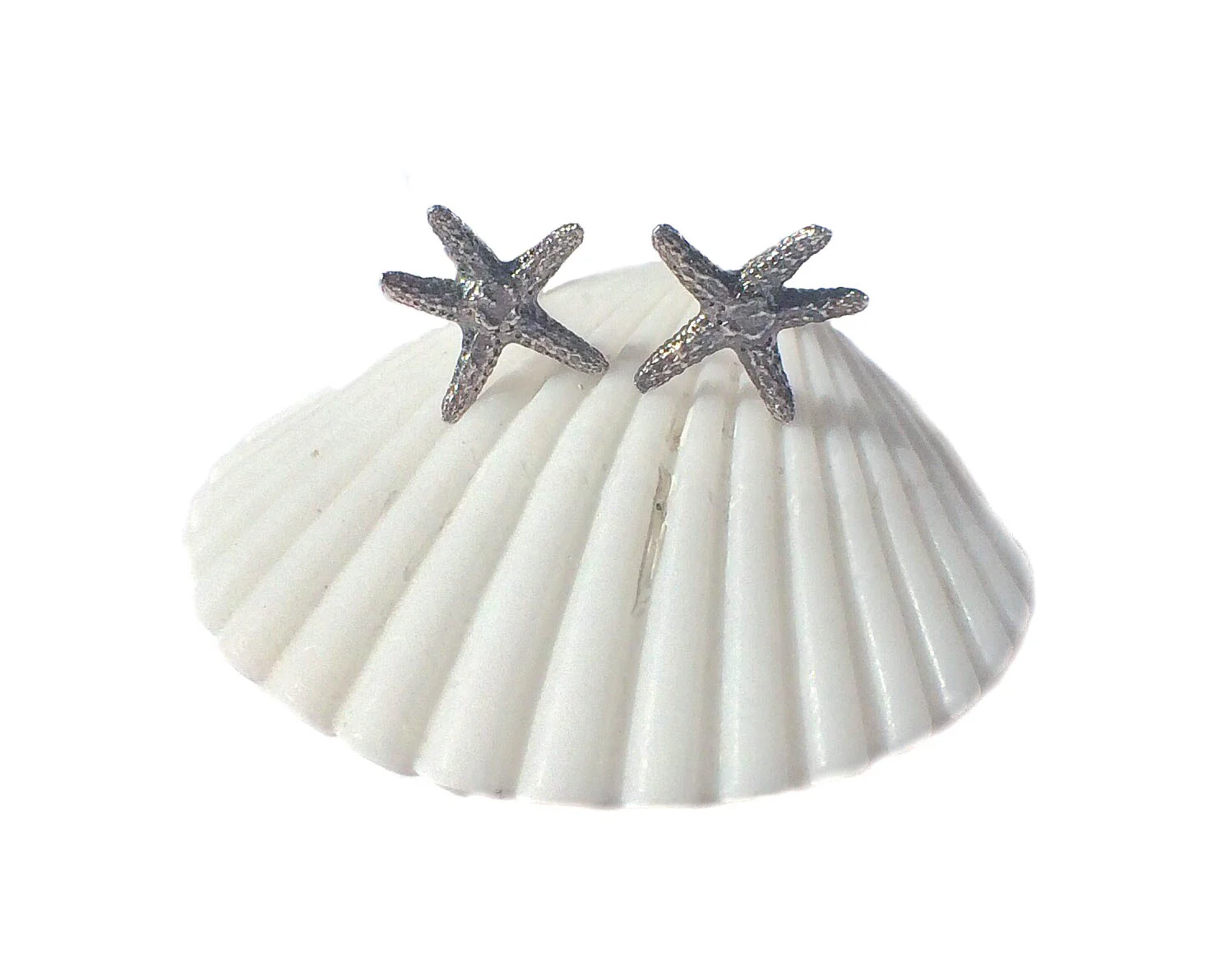 starfish studs (small)