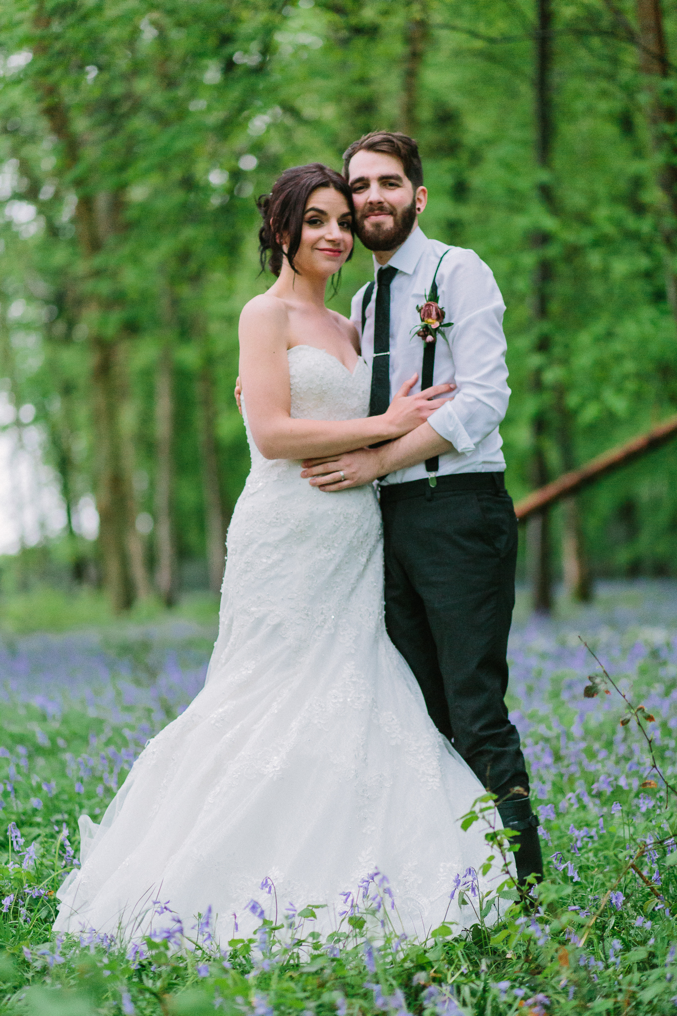 wedding photos in bluebells