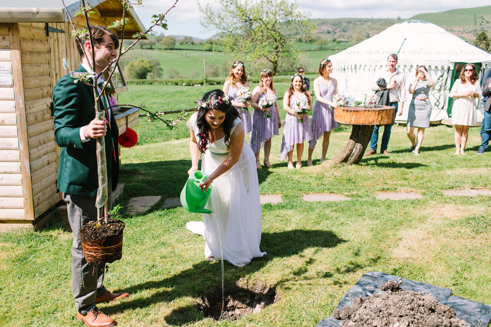 planting a wedding tree