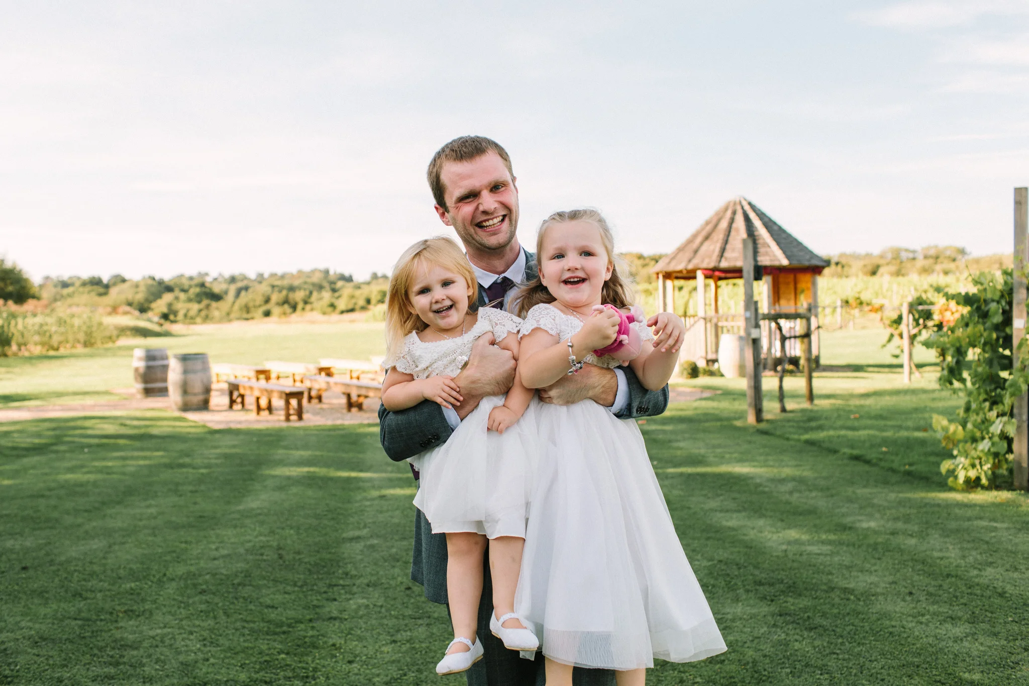 Hampshire Wedding Photographer-15.jpg