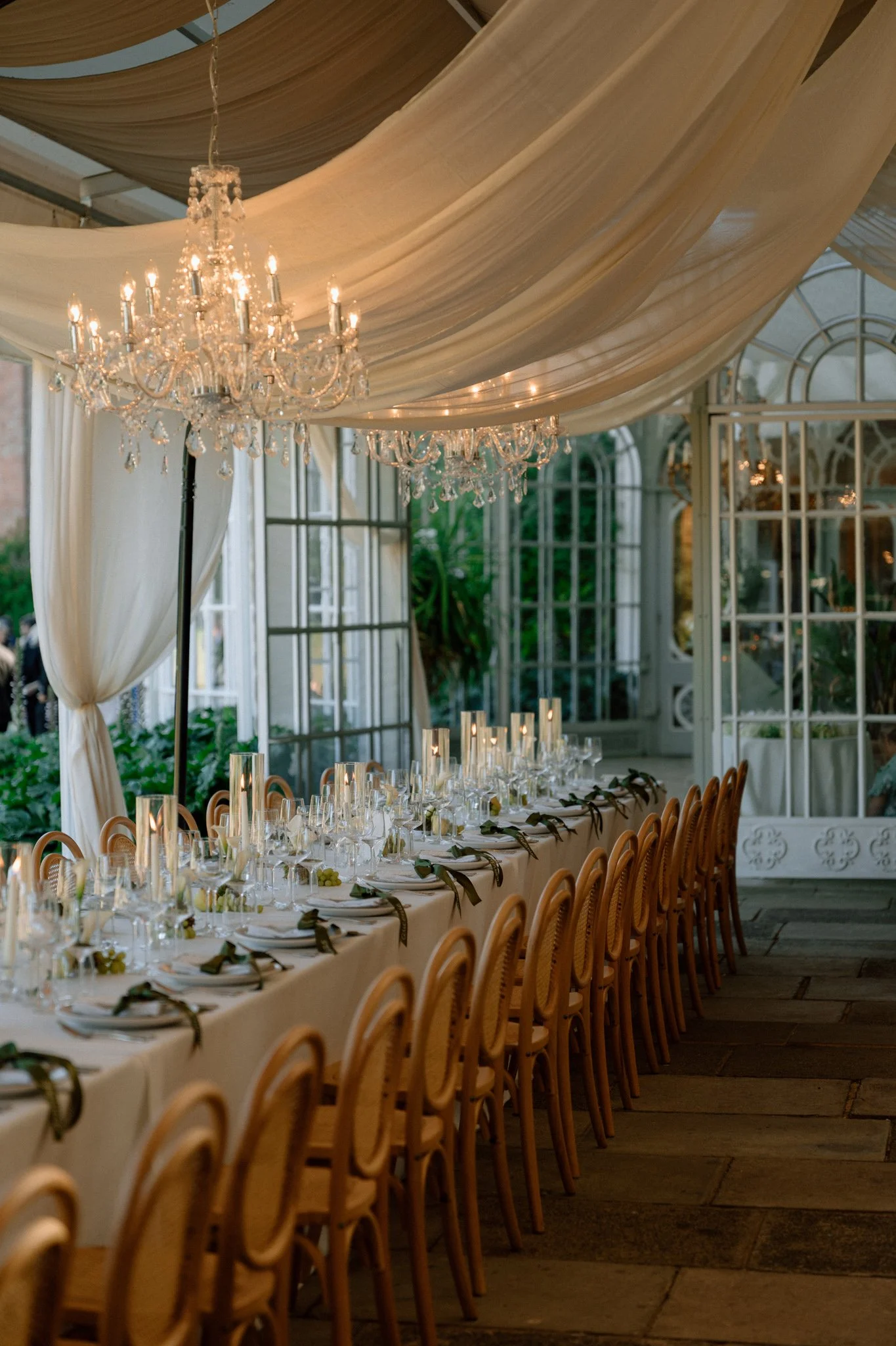 wedding table scape at Avington park