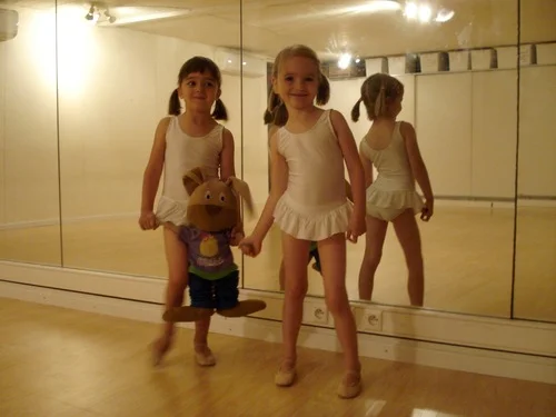 Naar de dansles.