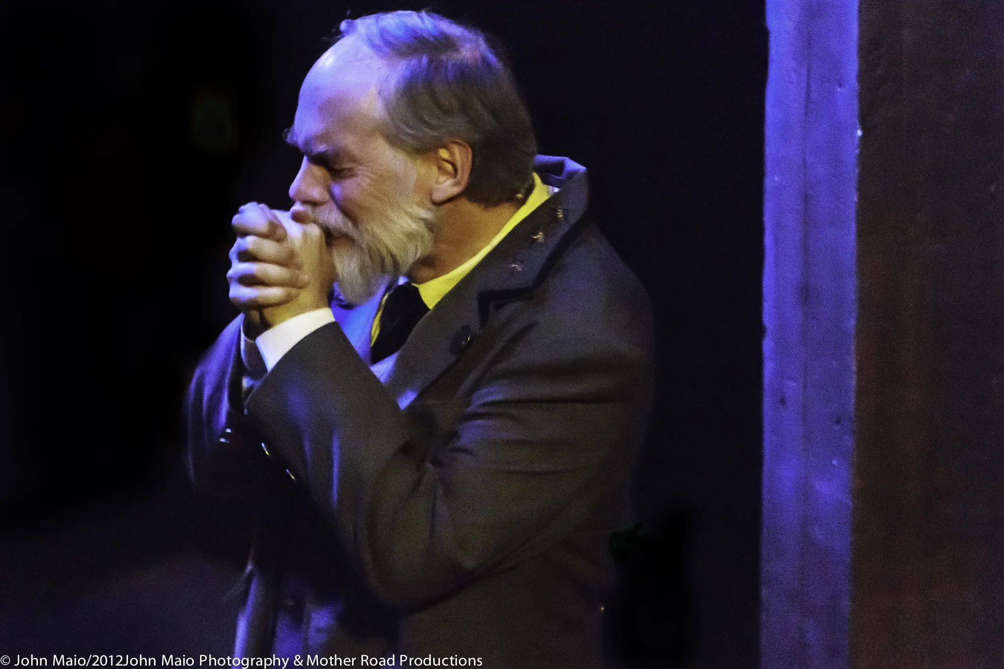 Lee Praying.jpg