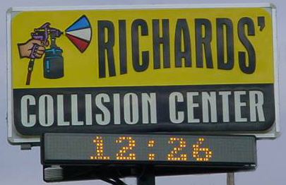 Richards' Collision Center Auto Body Repair Facility in Grandview, MO