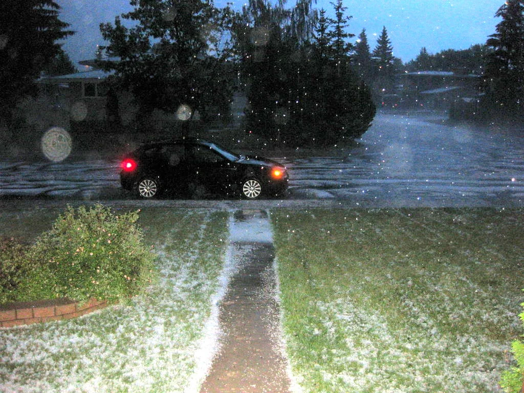 hail.damage.cars.richards.collision.center.jpg