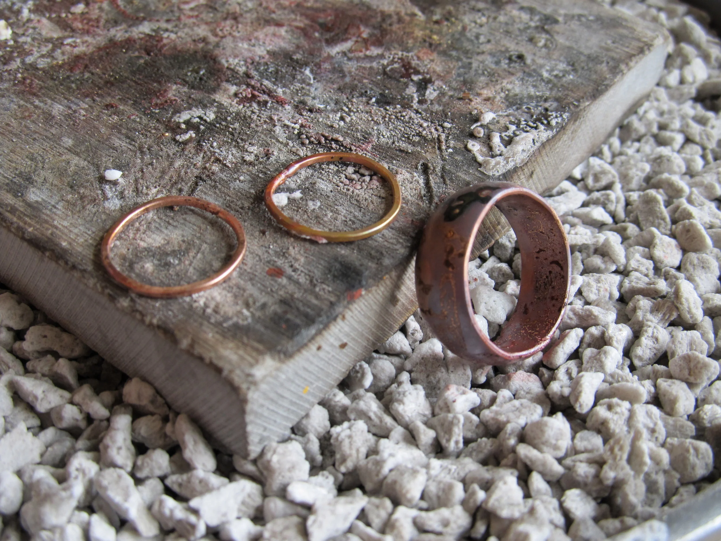 fusing rose gold wedding bands 