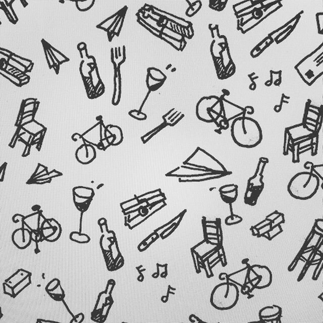 Fun on a rainy Monday! What can you see?
#bike #paperclip #rainyday #paperairplane