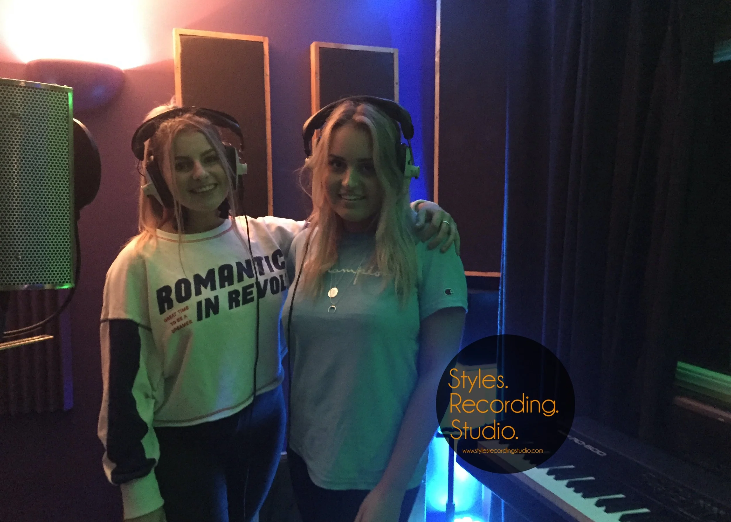 Superstar singing experience (two singers)