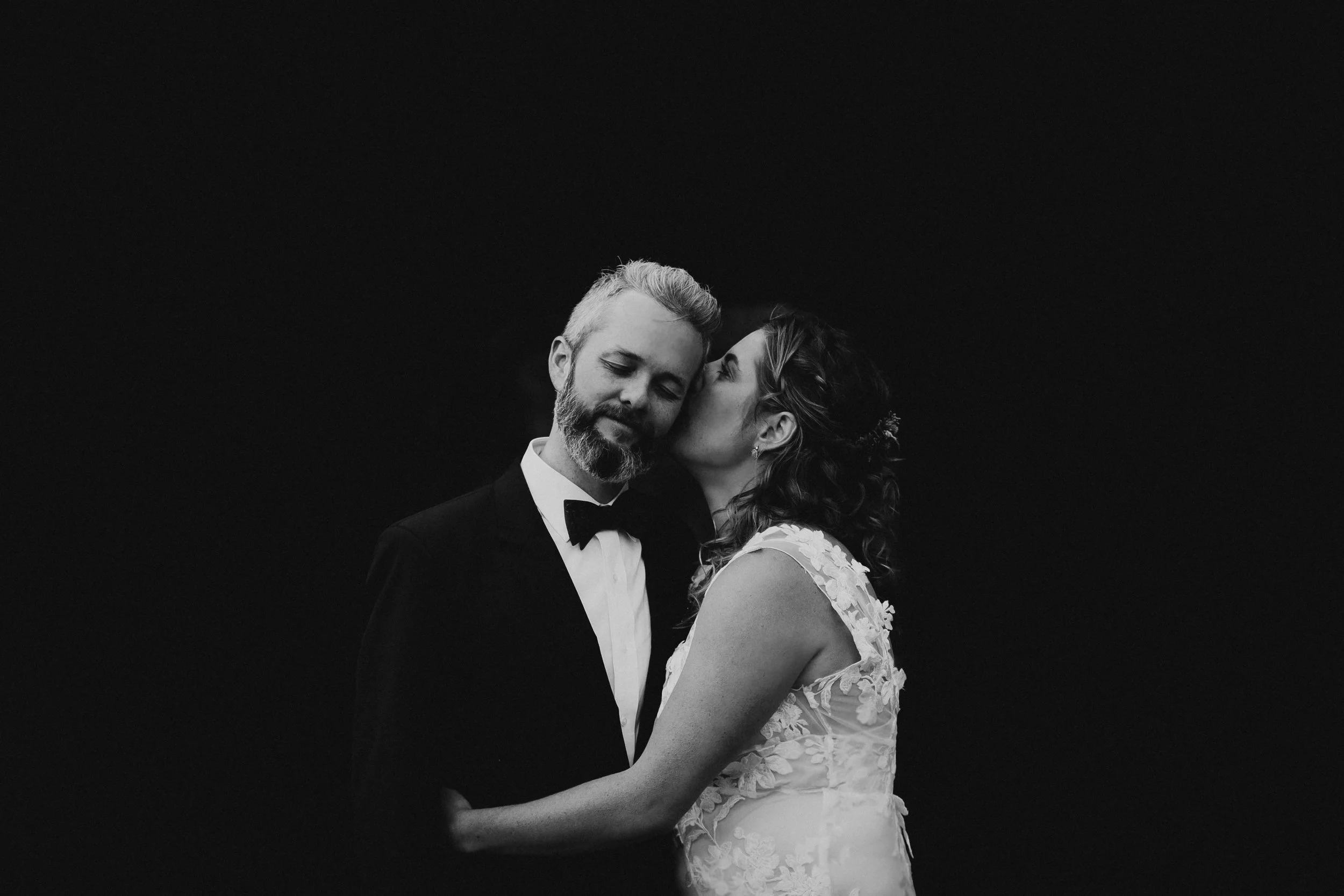 TESSANDJIM_BRIDEANDGROOM_071.jpg