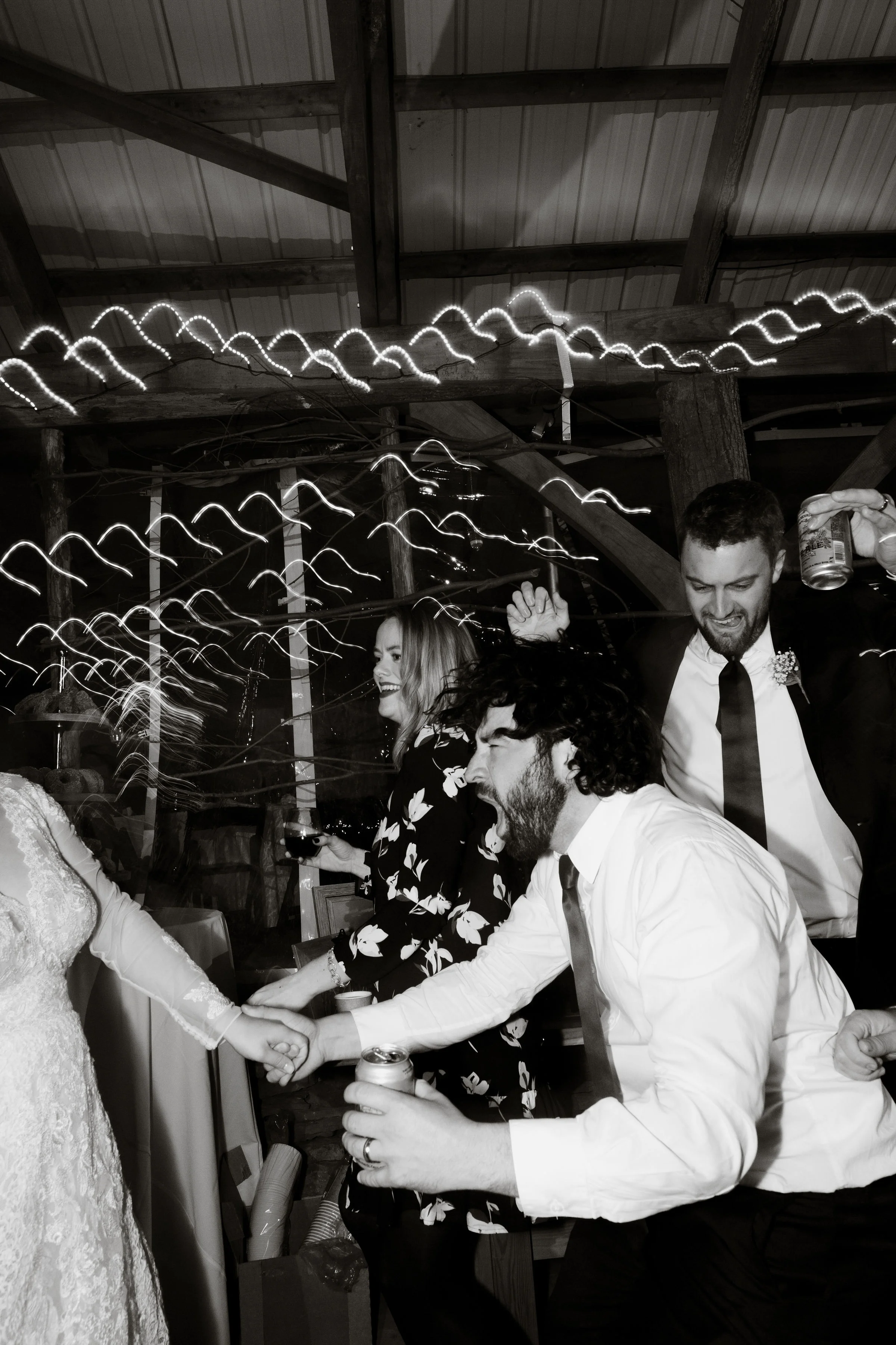 young-love-media-rustic-fall-autumn-wedding-emmerich-tree-farm-hudson-valley-warwick-new-york-reception-363.jpg