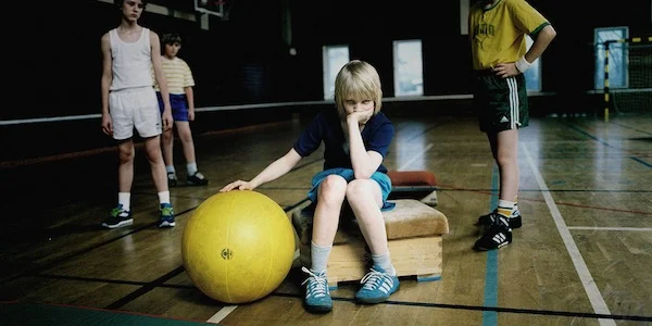 Kåre Hedebrant in Tomas Alfredson's Let the Right One In