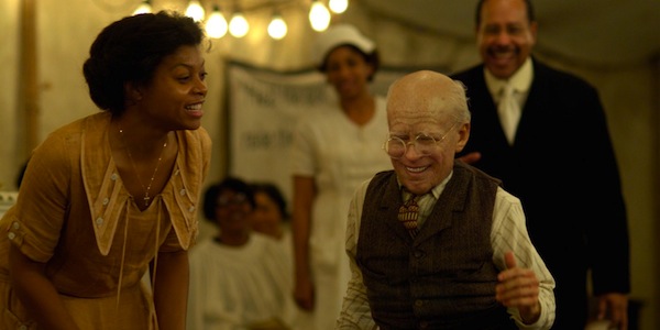 Taraji P. Henson and Brad Pitt in David Fincher's The Curious Case of Benjamin Button