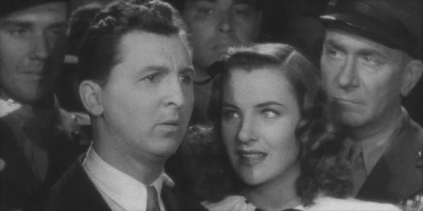 Eddie Bracken, Ella Raines and William Demearest in Preston Stuges' Hail the Conquering Hero.