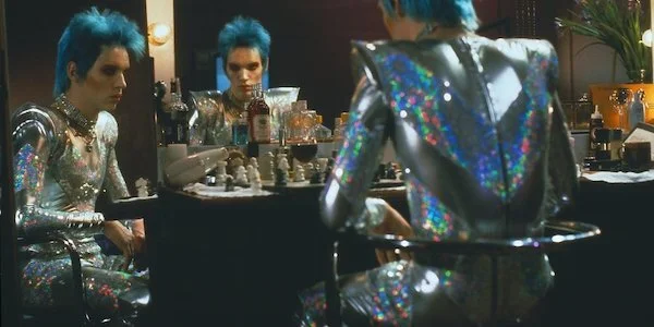 Jonathan Rhys Meyers in Todd Haynes’ Velvet Goldmine