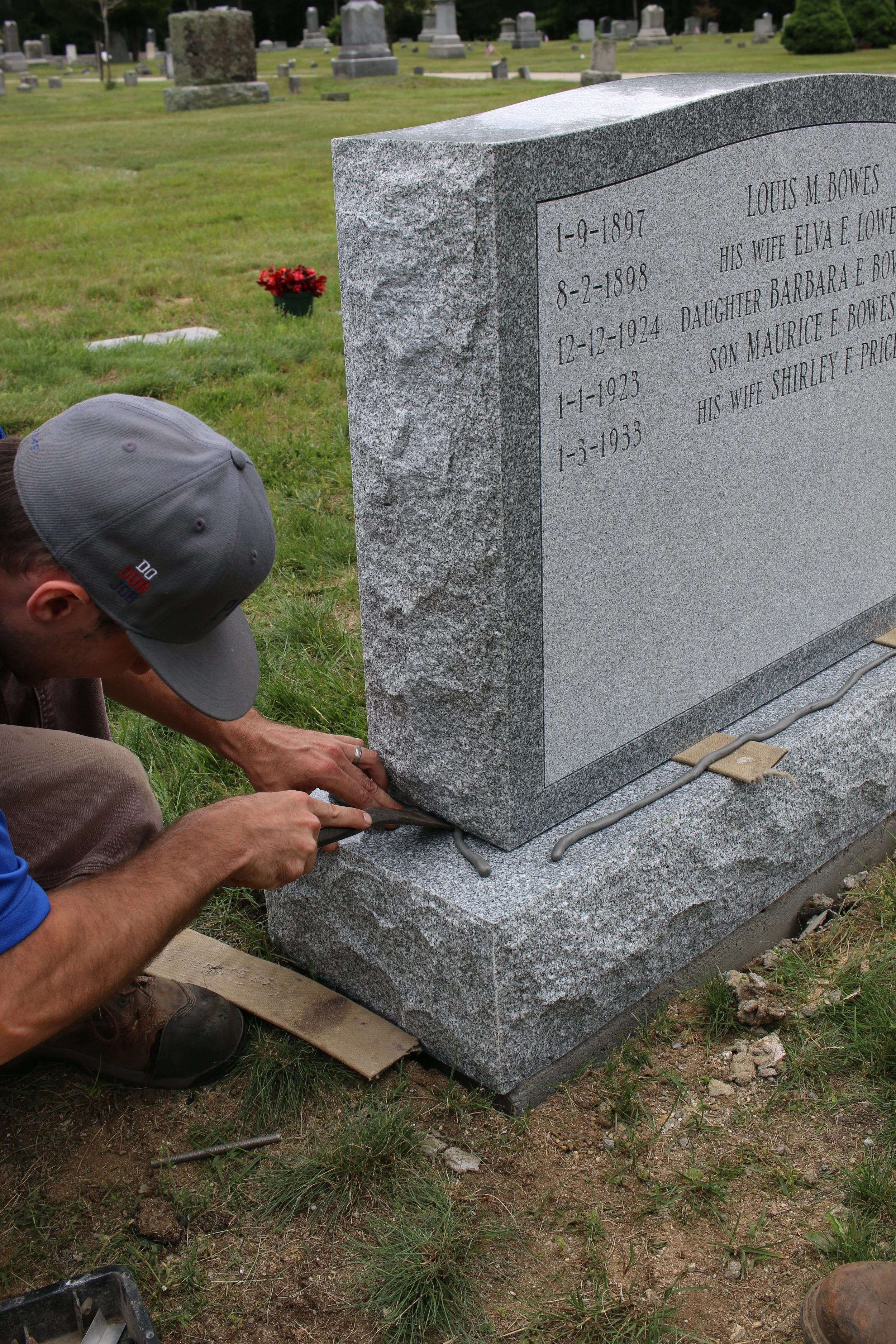Как Выбрать Памятник На Могилу: Советы И Рекомендации