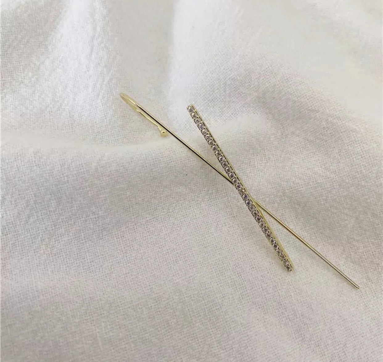 5B776E3F-F543-4ECA-B7A5-737B0505AB2A