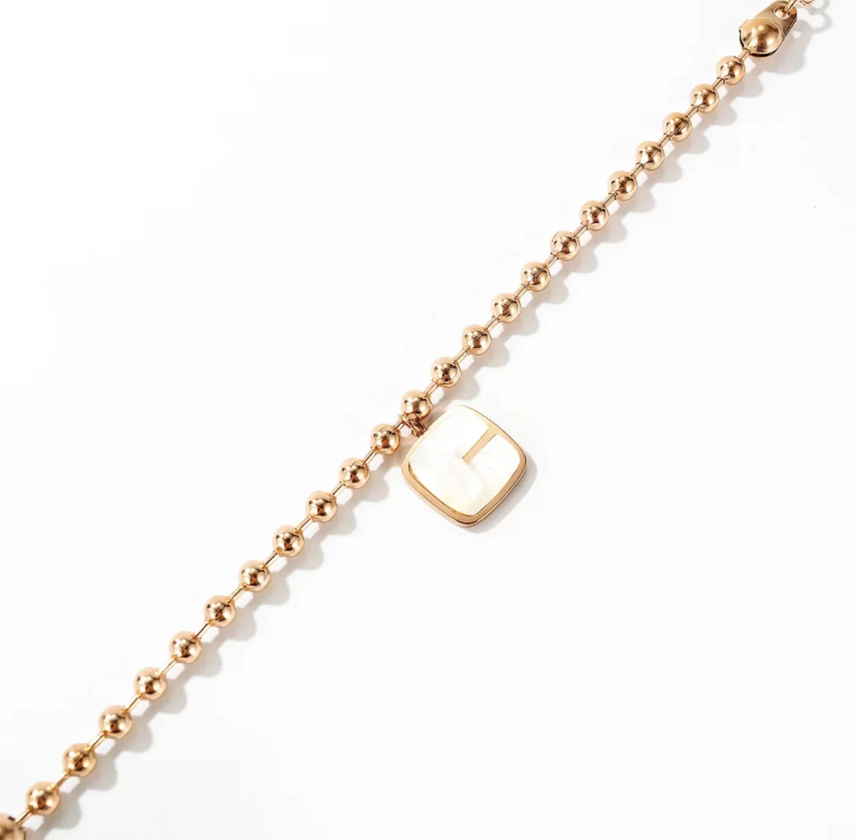 FAF7E771-8EF7-447F-AD6B-F4CE99F429ED