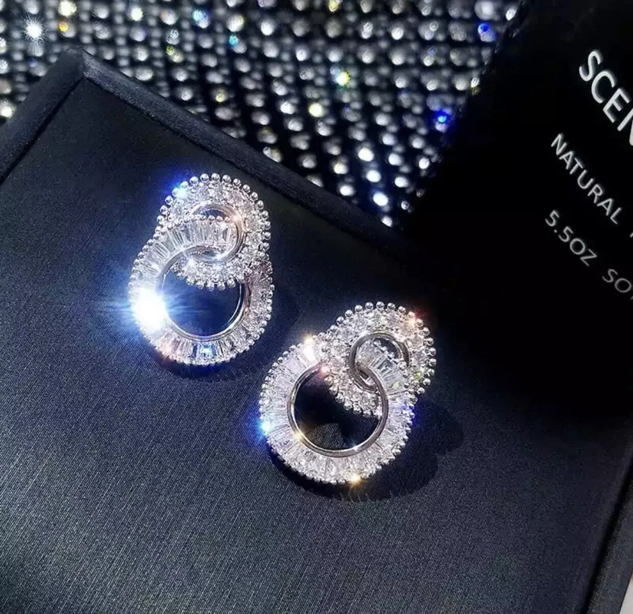 40FFA53F-37C7-4993-897C-E55835CBA080