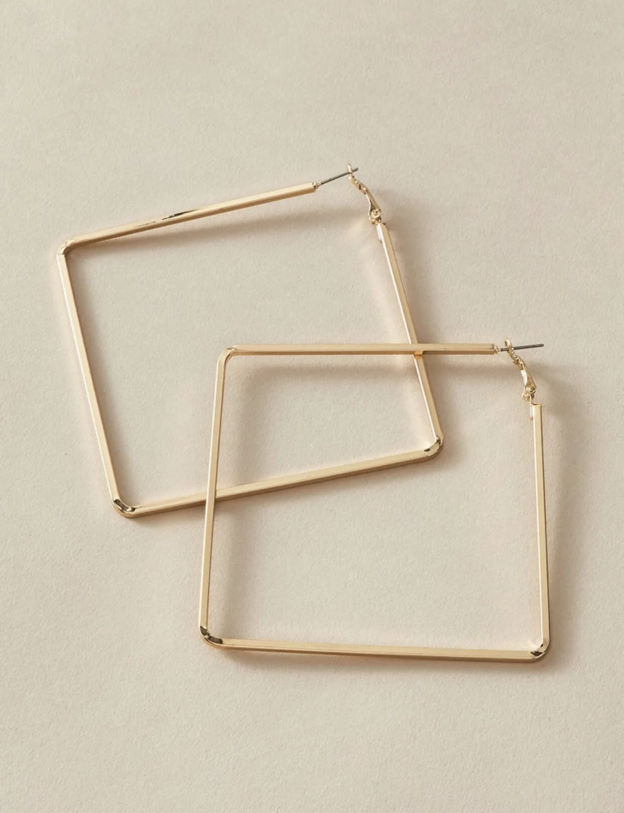 63A72FD3-4253-4249-B53D-16295A6316AA